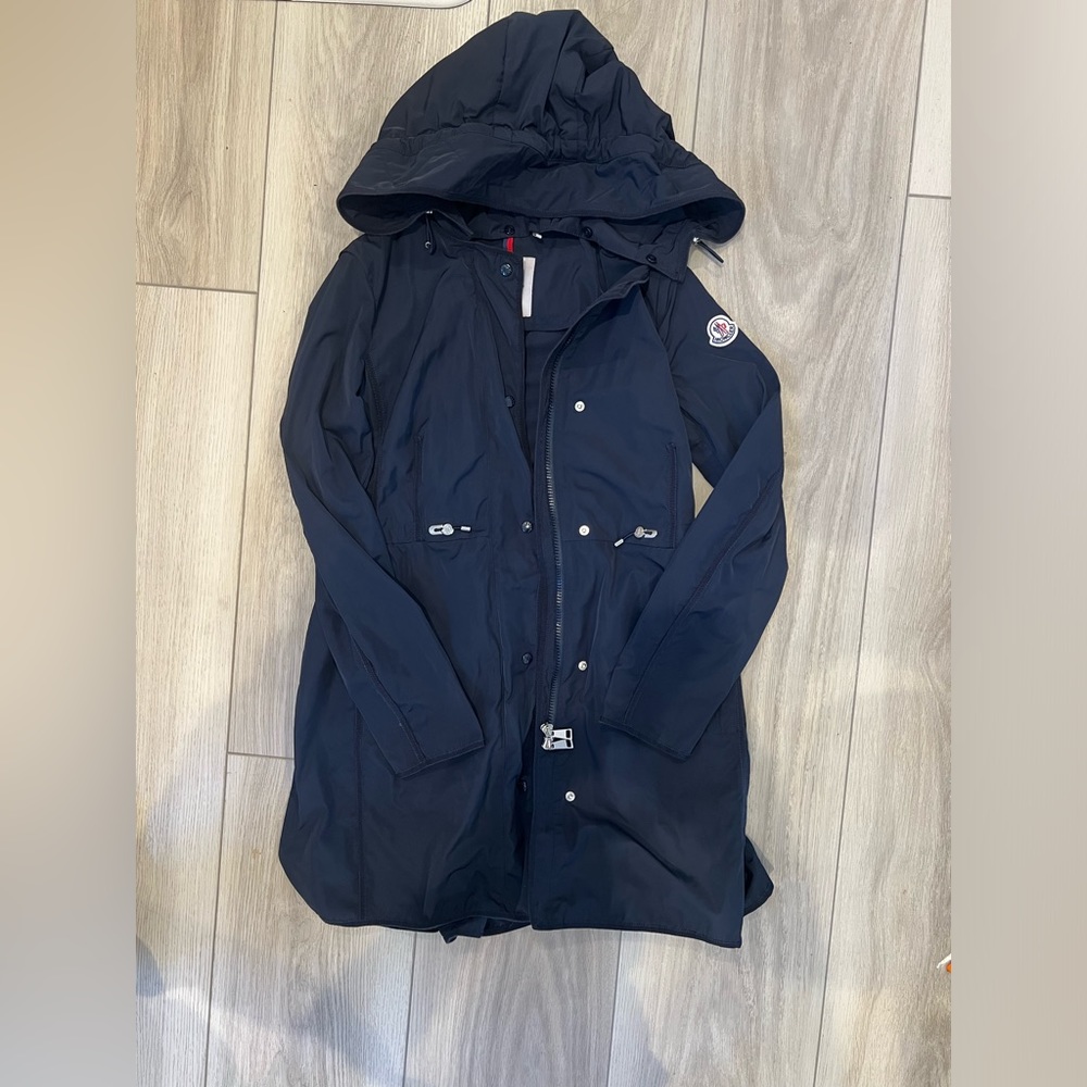 Arthemis Moncler rain jacket - Picture 5 of 13